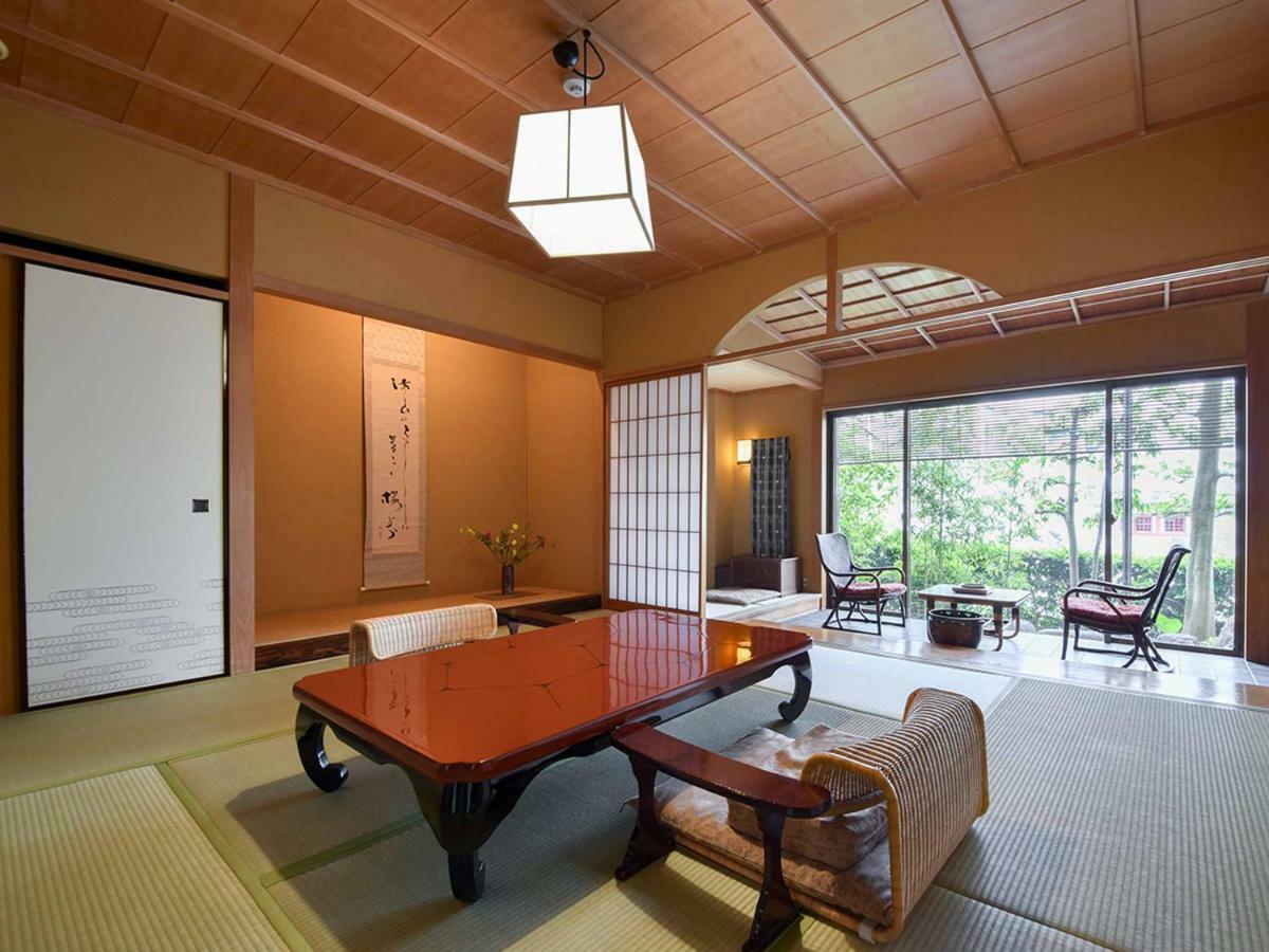 Hotel Yamatoya Besso à Matsuyama  Extérieur photo