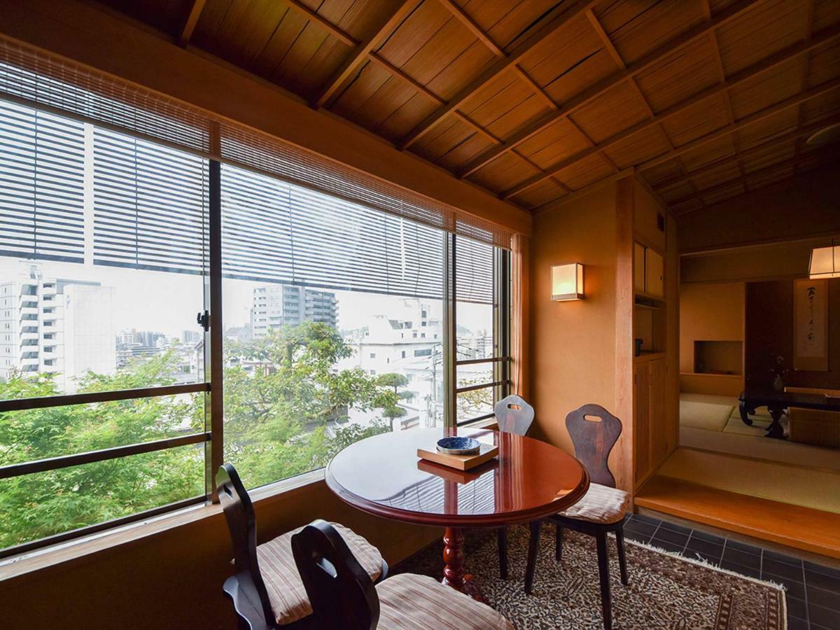 Hotel Yamatoya Besso à Matsuyama  Extérieur photo